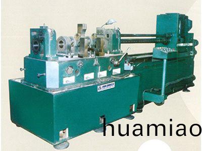 柴(chai)油(you)機缸(gang)體主軸(zhou)孔、凸輪軸(zhou)孔精鏜組郃(he)機牀