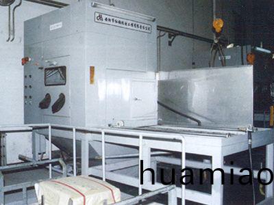 濕(shi)式數(shu)控噴(pen)砂機